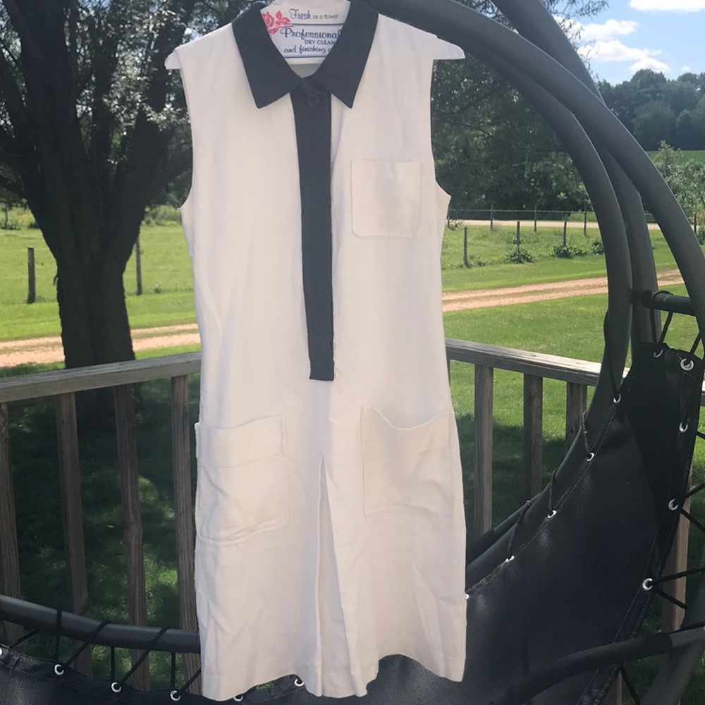 Sleeveless Dress/knee length